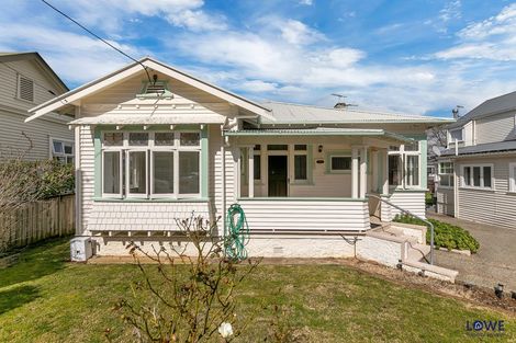 Photo of property in 4 Rattray Street, Devonport, Auckland, 0624