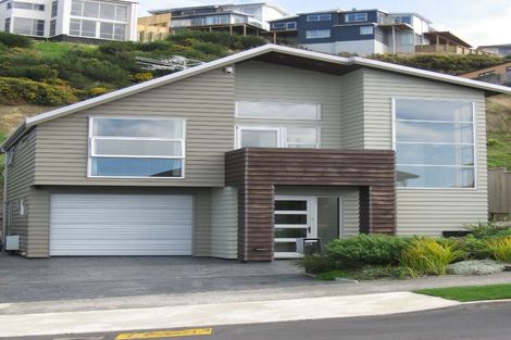 Photo of property in 27a Waverton Terrace, Churton Park, Wellington, 6037