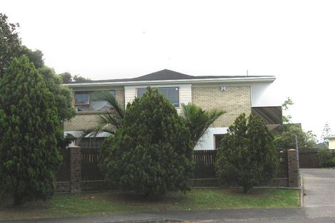 Photo of property in 5 Sunrise Lane, Te Atatu South, Auckland, 0610