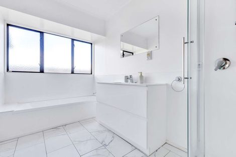 Photo of property in 3 Memphis Place, Pomare, Rotorua, 3015