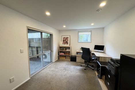 Photo of property in 59 Saddleback Grove, Karori, Wellington, 6012