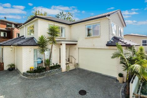 Photo of property in 32 Becroft Drive, Forrest Hill, Auckland, 0620