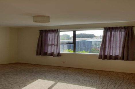 Photo of property in 70 Toorak Avenue, Avonhead, Christchurch, 8042