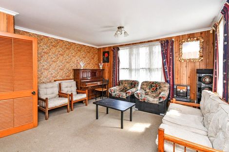 Photo of property in 17 Calthorp Close, Favona, Auckland, 2024