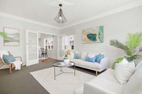 Photo of property in 10a Marina Grove, Hutt Central, Lower Hutt, 5010