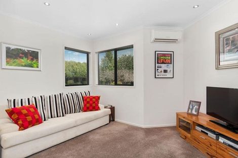 Photo of property in 6r Jason Place, Pyes Pa, Tauranga, 3112