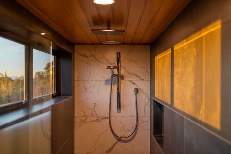 Photo of property in 245 Cannon Hill Crescent, Mount Pleasant, Christchurch, 8081