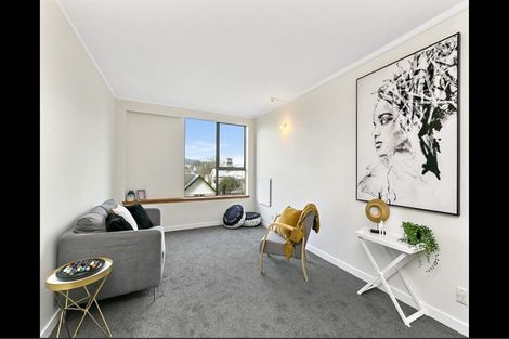 Photo of property in Hobson Court Flats, 27/70u Hobson Street, Thorndon, Wellington, 6011