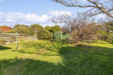 Photo of property in 82 Kapanui Road, Waikanae, 5036