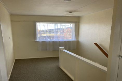 Photo of property in Shakespeare Flats, 8/48 Merton Street, Trentham, Upper Hutt, 5018