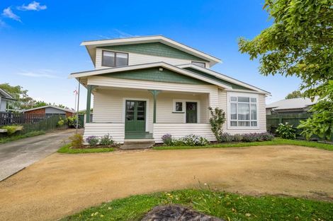 Photo of property in 8 Chelwood Street, Takaro, Palmerston North, 4412