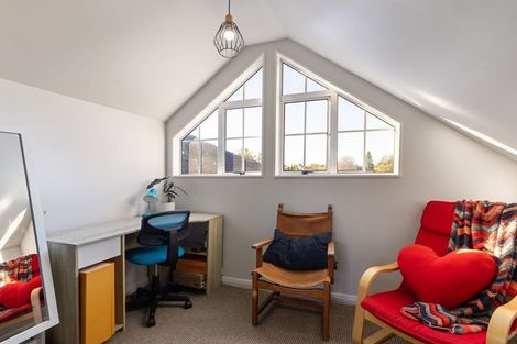 Photo of property in 72 Jickell Street, Hokowhitu, Palmerston North, 4410