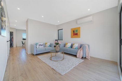 Photo of property in 175 Grove Road, Papakura, 2110