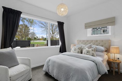 Photo of property in 130 Saint Martins Road, Saint Martins, Christchurch, 8022