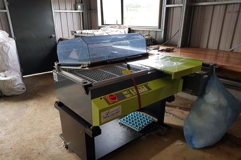 Photo of property in 389 Waiuku Road, Puni, Pukekohe, 2678