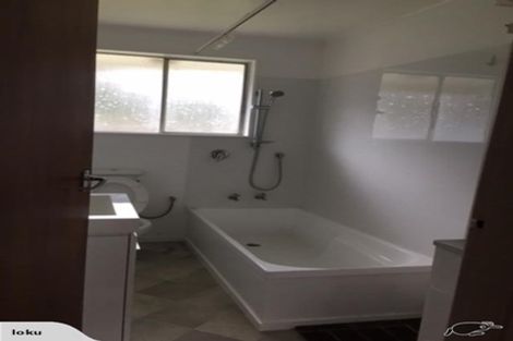 Photo of property in 10f3 Rawson Street, Tawa, Wellington, 5028