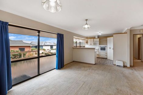 Photo of property in 5 Wanganui Road, Marton, 4710