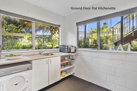 Photo of property in 112 Manly Street, Paraparaumu Beach, Paraparaumu, 5032