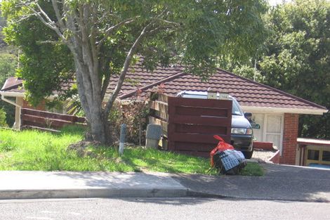 Photo of property in 14 Hague Place, Birkenhead, Auckland, 0626