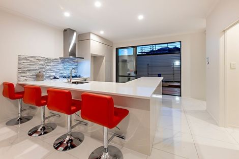 Photo of property in 22 Rere Close, Takanini, 2112