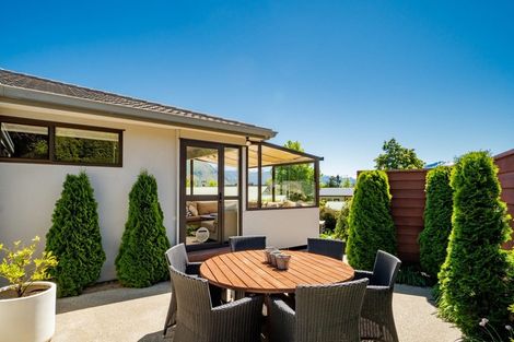 Photo of property in 102 Hunter Crescent, Wanaka, 9305