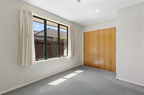 Photo of property in 6 Tulip Lane, Spreydon, Christchurch, 8024