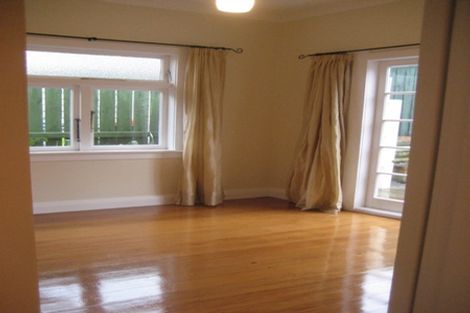 Photo of property in 332 Adelaide Road, Newtown, Wellington, 6021