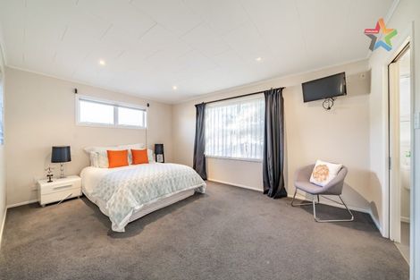 Photo of property in 11 Mimihau Grove, Wainuiomata, Lower Hutt, 5014
