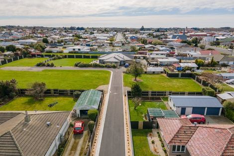Photo of property in 4 Meyer Street, Waimate, 7924