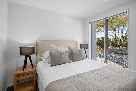 Photo of property in 2/21 Linwood Avenue, Linwood, Christchurch, 8011