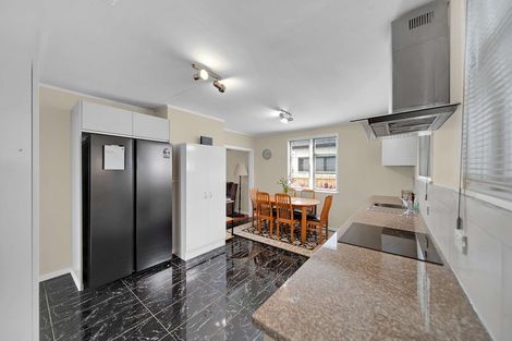 Photo of property in 1/70 Huia Road, Papatoetoe, Auckland, 2025