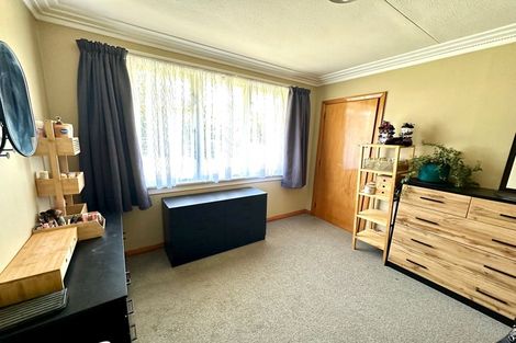 Photo of property in 16 Barnego Road, Balclutha, 9230