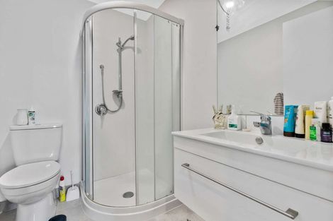 Photo of property in 113u2 Knighton Road, Hillcrest, Hamilton, 3216