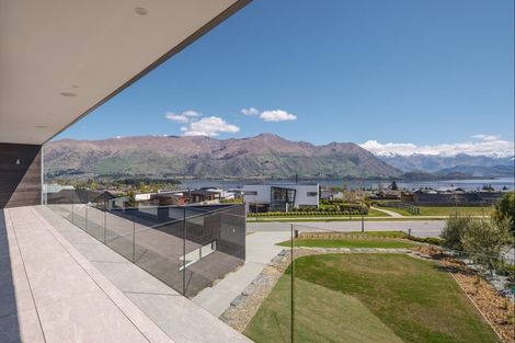Photo of property in 58 Forest Heights, Wanaka, 9305
