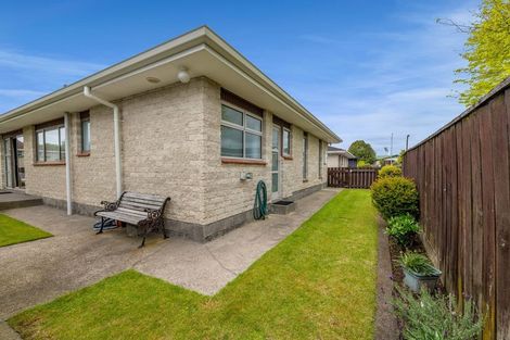 Photo of property in 30b Tukapa Street, Westown, New Plymouth, 4310