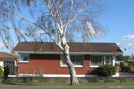 Photo of property in 1/8 Russell Road, Manurewa, Auckland, 2102