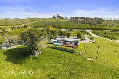 Photo of property in 316 Mountain Road, Maungaturoto, 0587