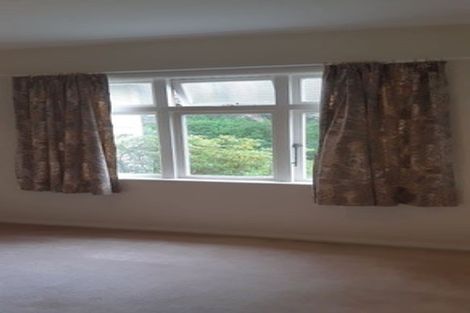 Photo of property in 38 Bassett Road, Johnsonville, Wellington, 6037