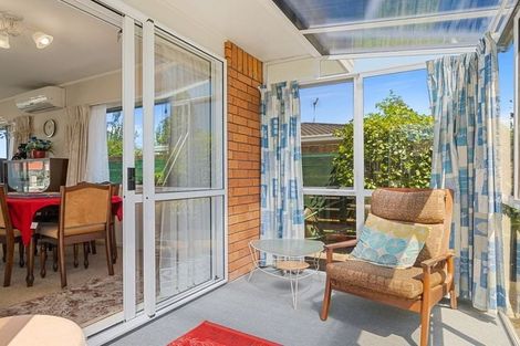 Photo of property in 14 Pemberton Crescent, Greerton, Tauranga, 3112