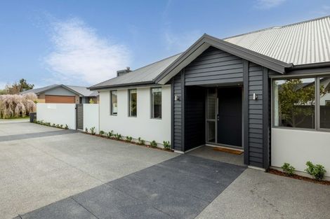 Photo of property in 8 Westburn Place, Prebbleton, 7604