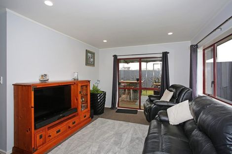 Photo of property in 26 Margarita Rise, Pukekohe, 2120