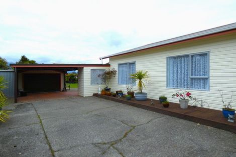 Photo of property in 22 Roebuck Street, Westport, 7825