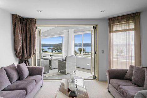 Photo of property in 382 Lake Terrace, Two Mile Bay, Taupo, 3330