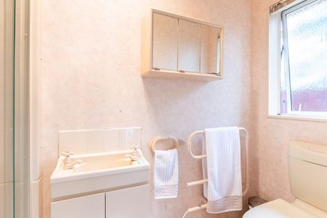 Photo of property in 13 Manly Garden, Paraparaumu Beach, Paraparaumu, 5032