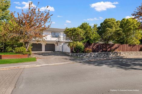 Photo of property in 64 Karnak Crescent, Russley, Christchurch, 8042