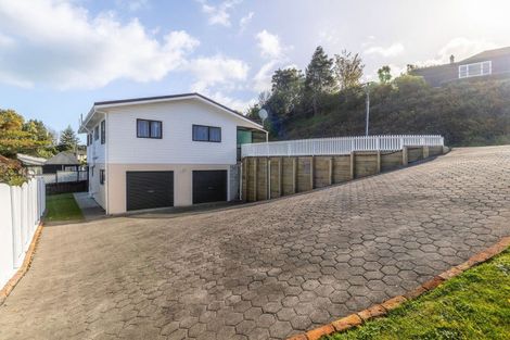 Photo of property in 33 Kent Road, Saint Johns Hill, Whanganui, 4501