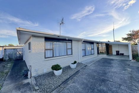 Photo of property in 6 Bethel Court, Milson, Palmerston North, 4414
