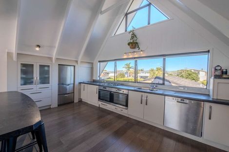 Photo of property in 25a Dickson Road, Papamoa Beach, Papamoa, 3118