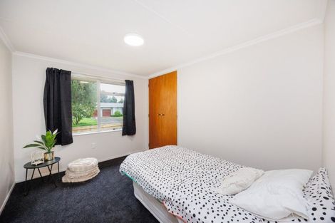 Photo of property in 4 Waihi Place, Westbrook, Palmerston North, 4412