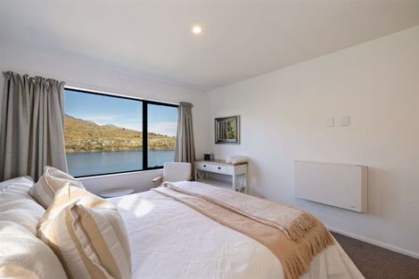 Photo of property in 22 Golden Terrace, Queenstown, 9300